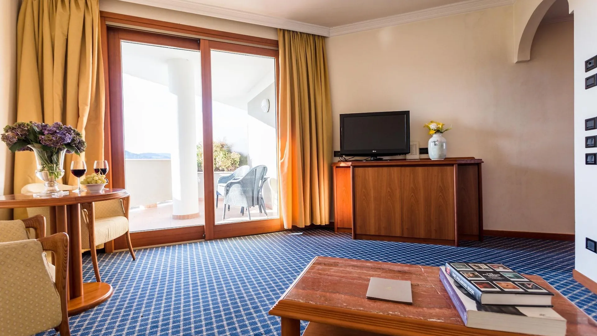 Galzignano Resort Terme & Golf - Hotel Splendid Гальциньяно 4*,