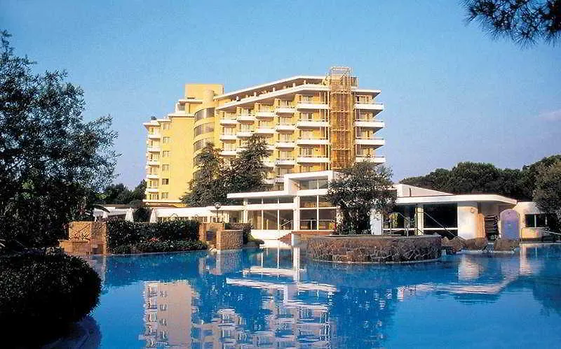 Galzignano Resort Terme & Golf - Hotel Splendid Гальциньяно 4*,
