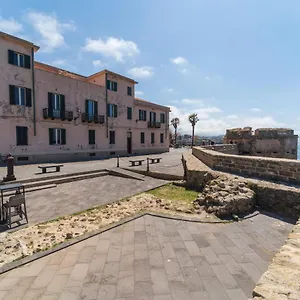 https://palau-marco-polo.hotelsalgherosardinia.com